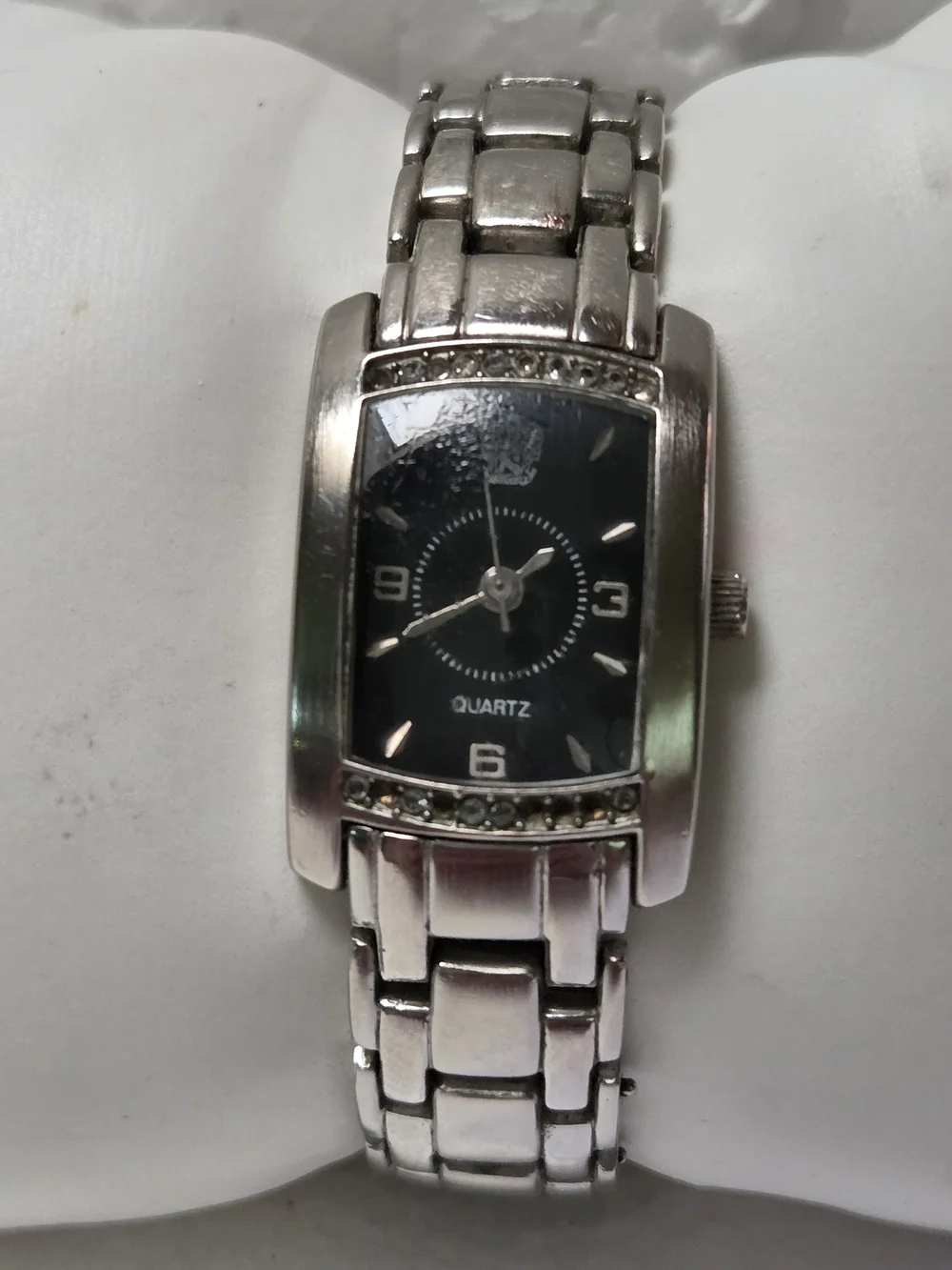 Paolo GUCCI Silver Rectangular Case Watch with Black Crown